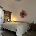Alojamento de Acomodação e Pequeno-almoço Borgo Dei Centenari Orgosolo