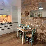 Alojamento de Acomodação e Pequeno-almoço Borgo Dei Centenari *