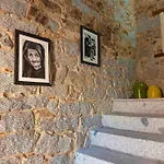 Alojamento de Acomodação e Pequeno-almoço Borgo Dei Centenari Orgosolo